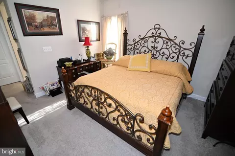 Bedroom - 12101 Deka Rd, Clinton, MD 20735 photo 2 of 6