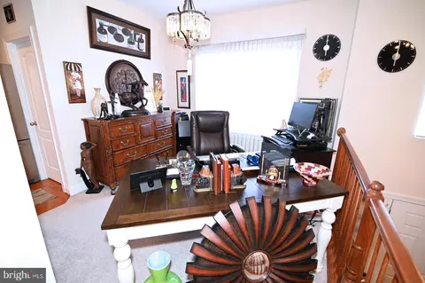 Living - 12101 Deka Rd, Clinton, MD 20735 photo 12 of 12