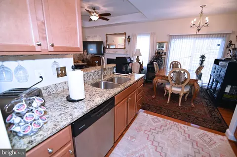 Kitchen - 12101 Deka Rd, Clinton, MD 20735 photo 5 of 6