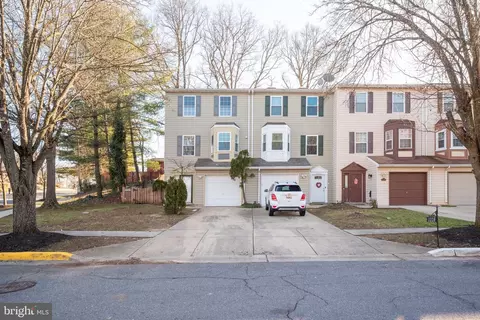 1230 Portabello Ct, Oxon Hill, MD 20745