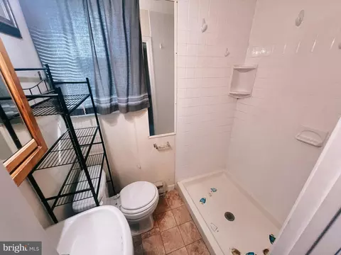 Bath - 17505 Aquasco Rd, Brandywine, MD 20613 photo 1 of 1