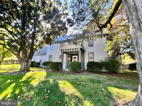 17505 Aquasco Rd, Brandywine, MD 20613