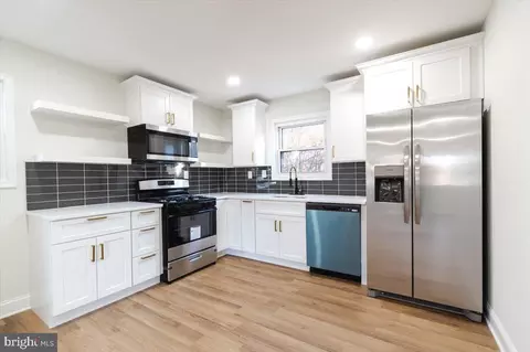 6801 Flagstaff St, Hyattsville, MD 20785