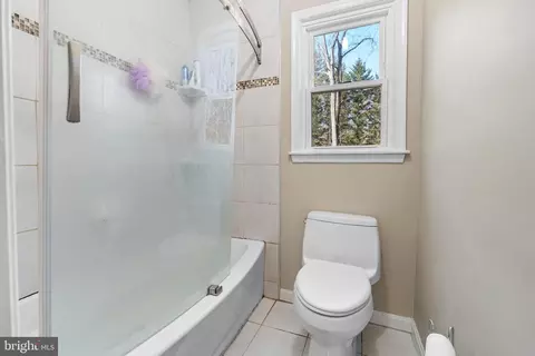 Bath - 111 Johnsberg Ln, Bowie, MD 20721 photo 3 of 6