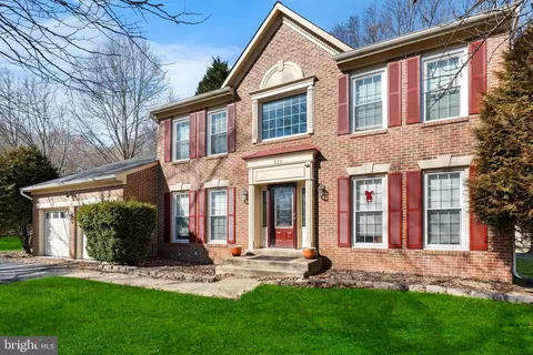 111 Johnsberg Ln, Bowie, MD 20721