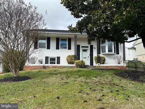 7926 Fiske Ave, Glenarden, MD 20706