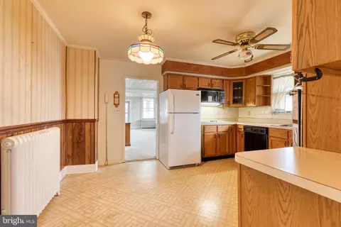 Kitchen - 320 Compton Ave, Laurel, MD 20707 photo 6 of 6
