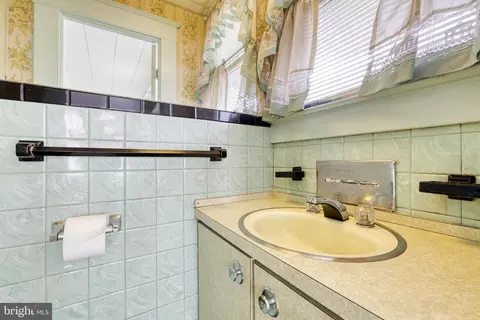 Bath - 320 Compton Ave, Laurel, MD 20707 photo 1 of 2