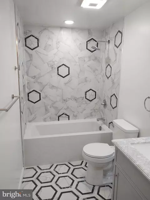 Bath - 2803 Nomad Ct E, Bowie, MD 20716 photo 3 of 7