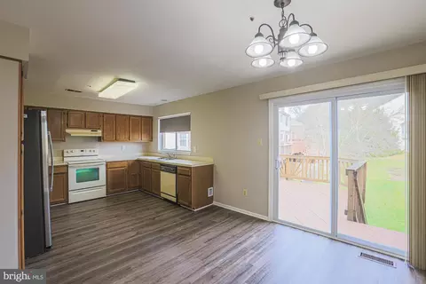Kitchen - 11404 Hermosa Dr, Laurel, MD 20708 photo 1 of 13