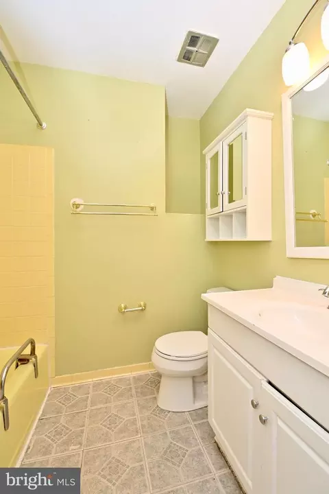 Bath - 5209 Whitfield Chapel Rd, Lanham, MD 20706 photo 1 of 1
