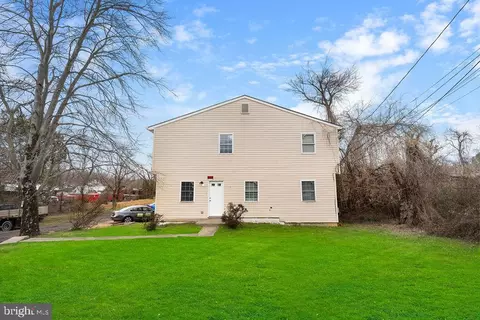 9311 Darcy Rd, Marlboro, MD 20774