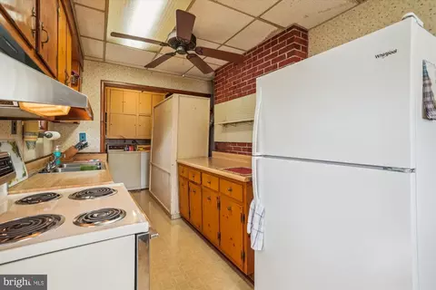 9522 Franklin Ave, Lanham, MD 20706 photo 7