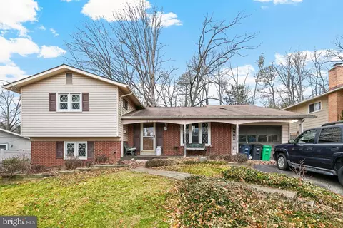 6902 Heidelburg Rd, Lanham, MD 20706