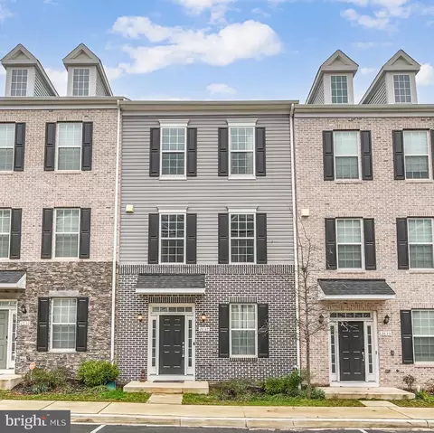 2637 Sierra Nevada Ave, Marlboro, MD 20774