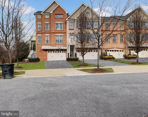 10801 Lariat Way, Marlboro, MD 20772