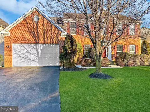 12809 Eagle Creek Dr, Beltsville, MD 20705