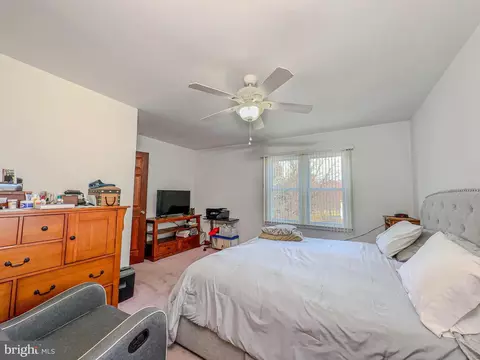Bedroom - 110 Castleton Dr, Marlboro, MD 20774 photo 4 of 6