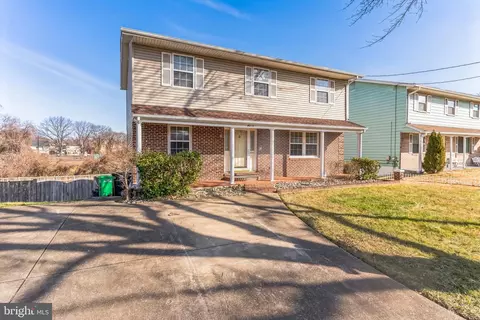 5217 Eastern Ave, Hyattsville, MD 20782