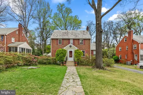 4320 Van Buren St, University Park, MD 20782