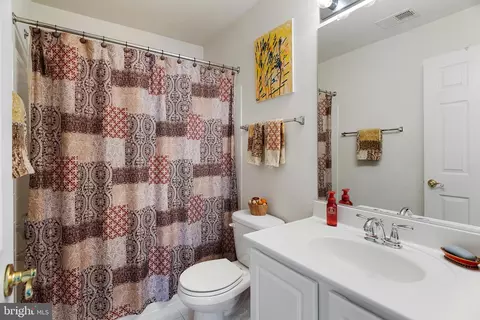 Bath - 7302 Colchis Ct, Laurel, MD 20707 photo 4 of 4