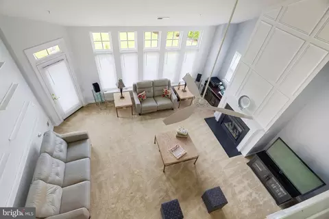 Living - 7302 Colchis Ct, Laurel, MD 20707 photo 9 of 12