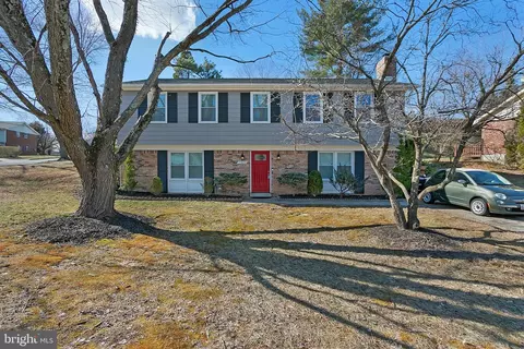 7819 Locris Dr, Marlboro, MD 20772