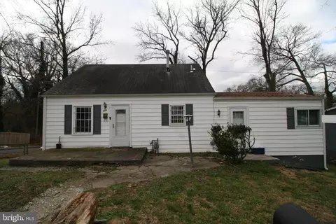 400 Cedarleaf Ave, Capitol Heights, MD 20743