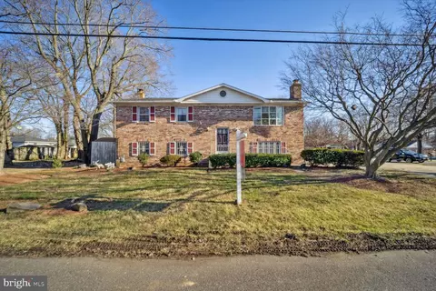 6200 Davis Blvd, Suitland, MD 20746