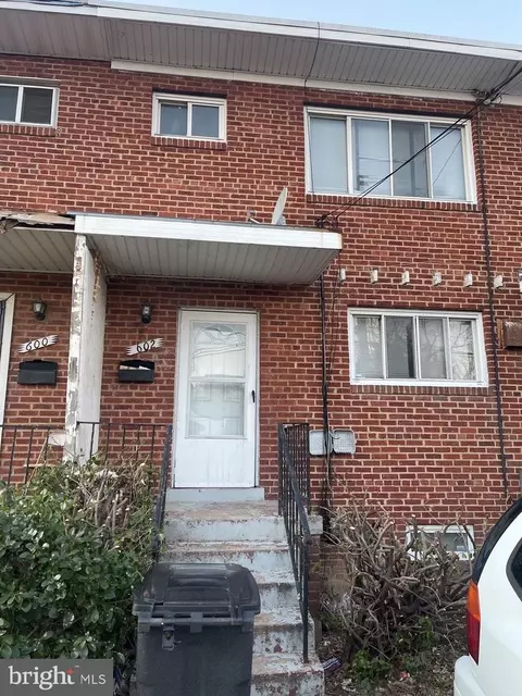 602 Maury Ave, Oxon Hill, MD 20745