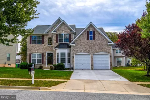 3000 Valerian Ln, Marlboro, MD 20774
