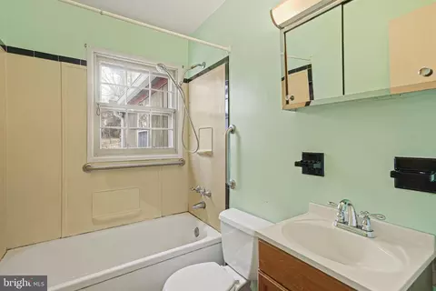 Bath - 9131 Alcona St, Lanham, MD 20706 photo 1 of 3