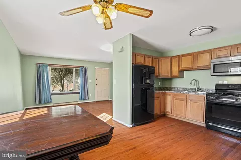Kitchen - 9131 Alcona St, Lanham, MD 20706 photo 3 of 4
