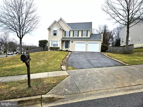 7400 Grange Hall Dr, Fort Washington, MD 20744
