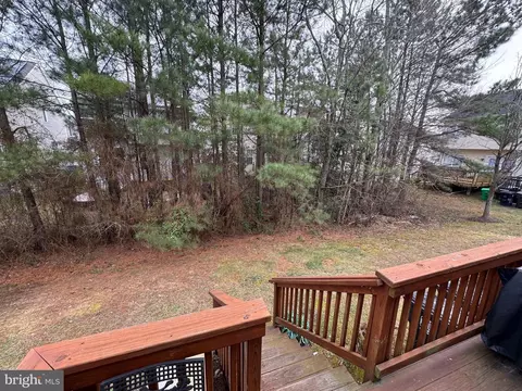 Exterior - 15610 Wistar Pl, Brandywine, MD 20613 photo 7 of 9