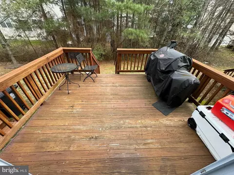 Exterior - 15610 Wistar Pl, Brandywine, MD 20613 photo 3 of 9
