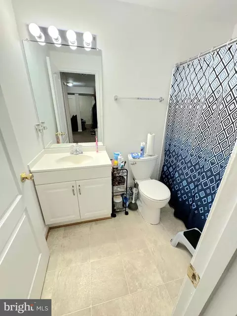 Bath - 15610 Wistar Pl, Brandywine, MD 20613 photo 6 of 9