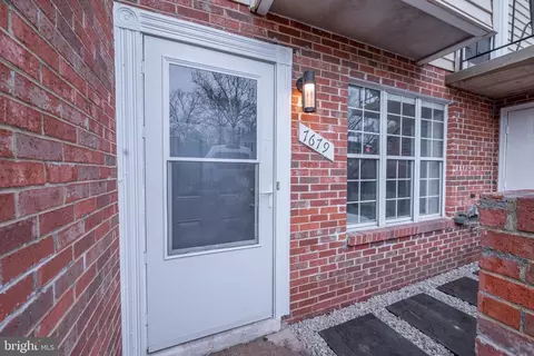 Exterior - 7679 E Arbory Ct #229, Laurel, MD 20707 photo 4 of 7