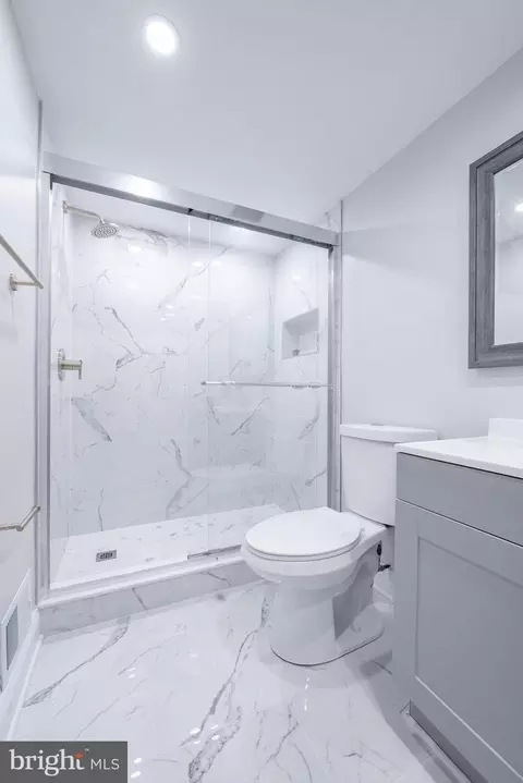 Bath - 7679 E Arbory Ct #229, Laurel, MD 20707 photo 2 of 3