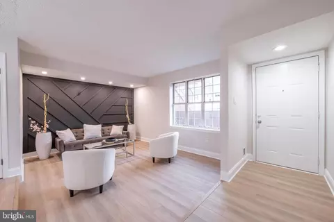 Living - 7679 E Arbory Ct #229, Laurel, MD 20707 photo 1 of 4