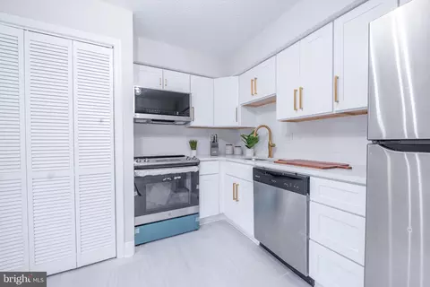Kitchen - 7679 E Arbory Ct #229, Laurel, MD 20707 photo 1 of 2
