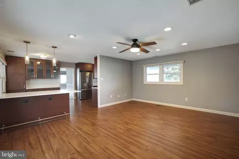 Living - 3700 Margin Way, Bowie, MD 20715 photo 1 of 3