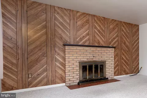 Living - 7110 Donston Dr, Laurel, MD 20707 photo 2 of 3