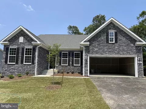 8605 Cedar Chase Dr, Clinton, MD 20735