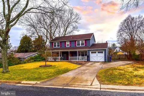 2806 Farris Ln, Bowie, MD 20715