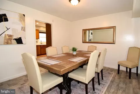 Dining - 2806 Farris Ln, Bowie, MD 20715 photo 5 of 7
