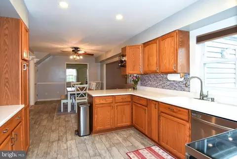 Kitchen - 2806 Farris Ln, Bowie, MD 20715 photo 5 of 5