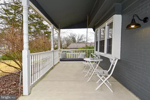 Exterior - 2806 Farris Ln, Bowie, MD 20715 photo 5 of 11