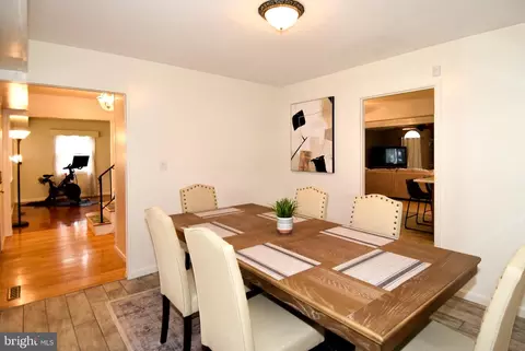 Dining - 2806 Farris Ln, Bowie, MD 20715 photo 7 of 7