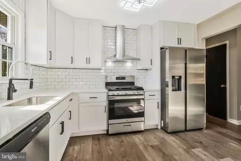 504 Hill Rd, Hyattsville, MD 20785